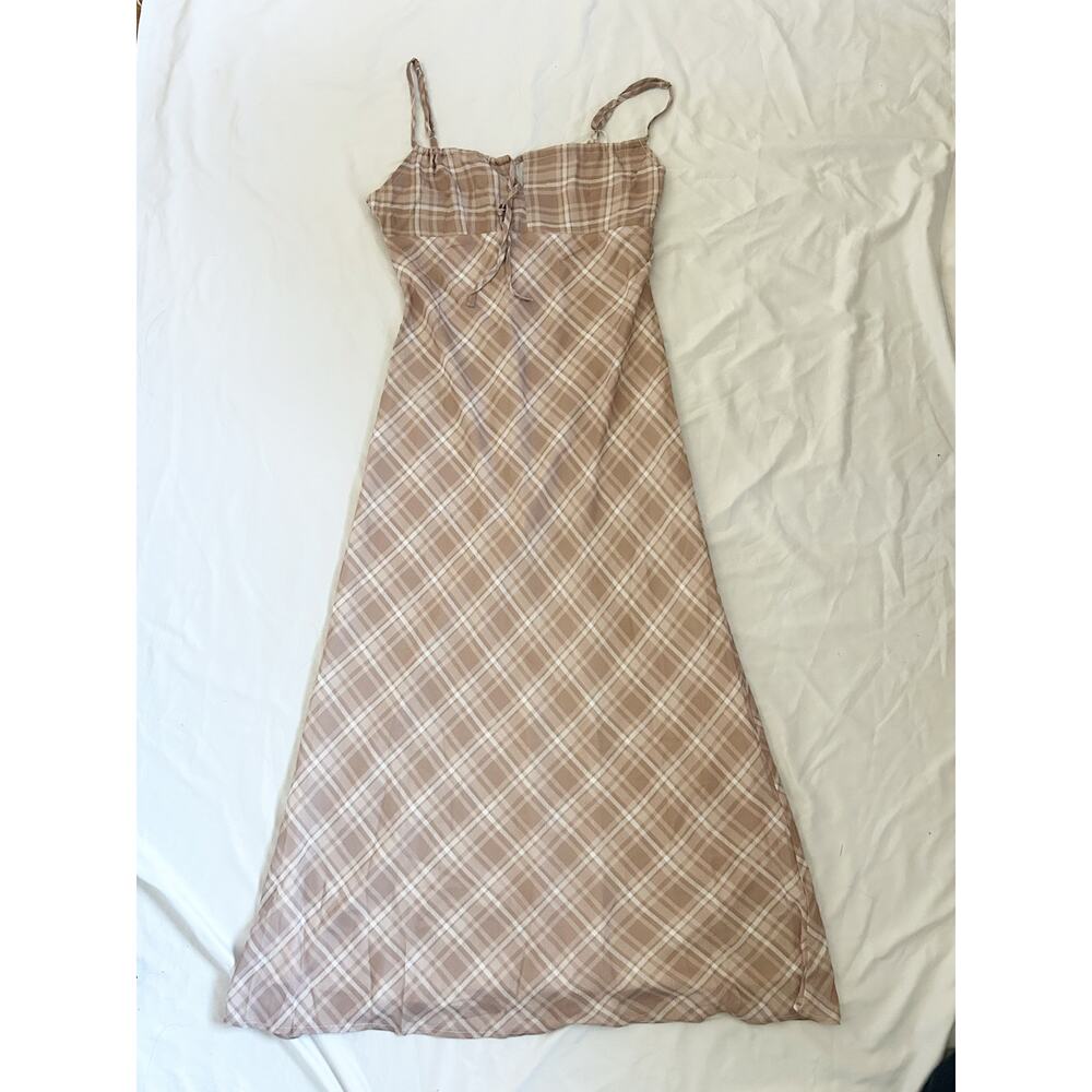 neutral/tan plaid print midi dress - Picture 6 of 8